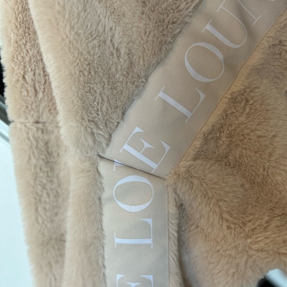 Longe teddy sweater worn once - Picture 6 of 6